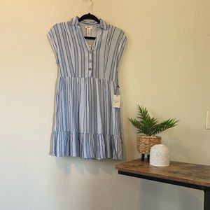 Really cute baby doll dress! Perfect for summer!